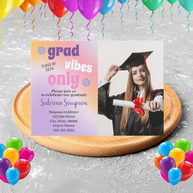 Invitation Retro Cute Photo Graduation des années  (Créateur téléchargé)