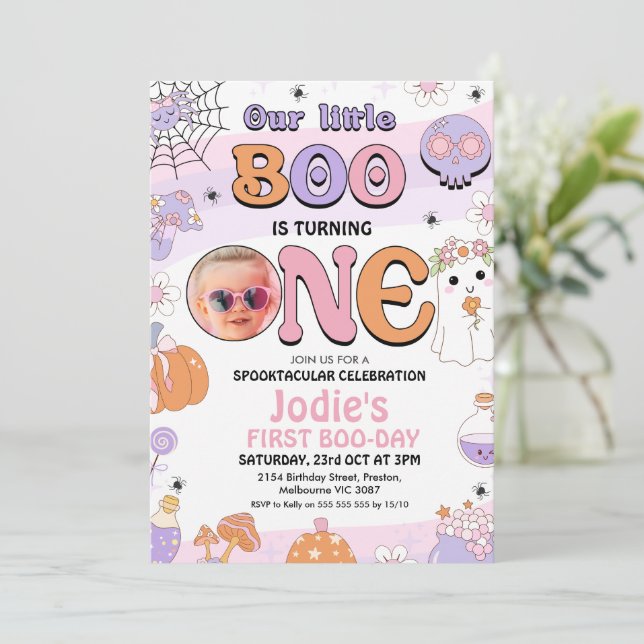 Invitation Rétro Purple Halloween Little Boo 1er Anniversaire (Debout devant)