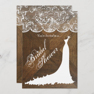 Invitation Robe de mariage élégante et dentelle sur le bois d