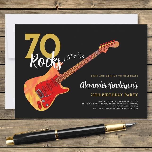 Invitation Rock and Roll 70e anniversaire fête 70 rochers (Rock and roll 70th birthday party black and gold invitation with fire electric guitar music)