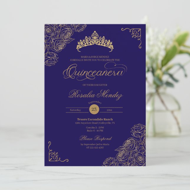 Invitation Roses Bleu & Or Elégant Quinceañera (Debout devant)