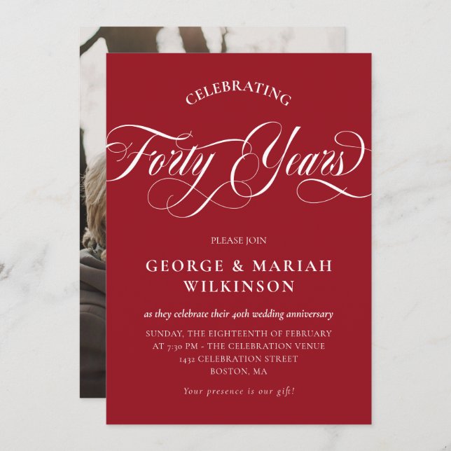 Invitation Ruby Red Swirly Calligraphy 40e Anniversaire de Ma (Devant / Derrière)