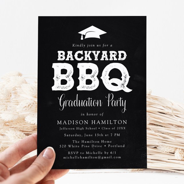Invitation Rustic Chalkboard Jardin BBQ Graduation Party (Créateur téléchargé)