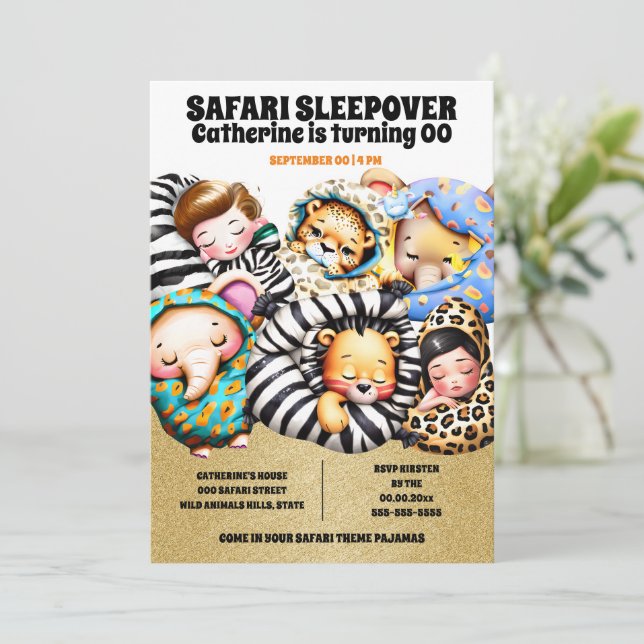 Invitation Safari pyjama animaux sauvages dormir la fête du s (Debout devant)