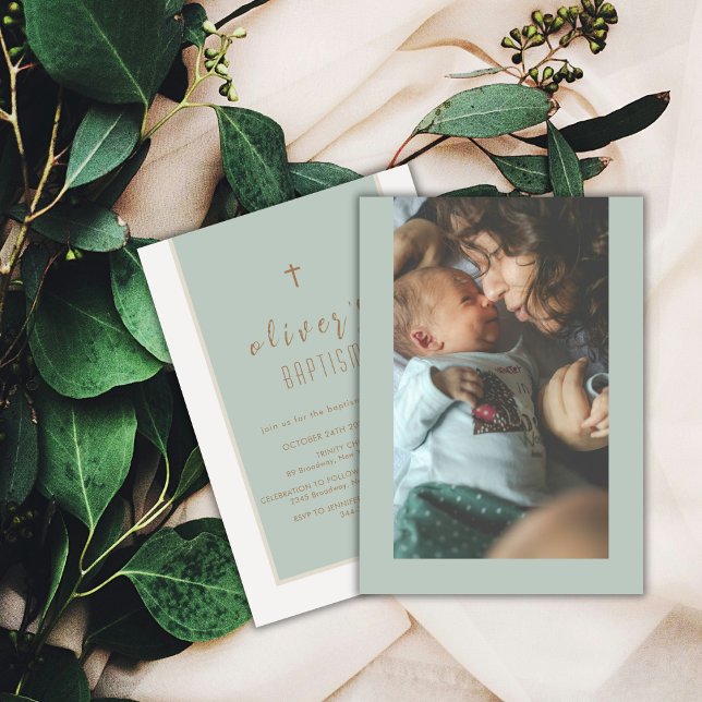 Invitation Sage Green Croix moderne Christening Photo Baptême (Sage Green Modern Cross Christening Photo Baptism Invitation)