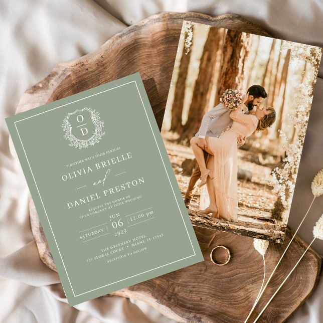 Invitation Sage Green Leafy Crest Monogramme Mariage photo (Créateur téléchargé)