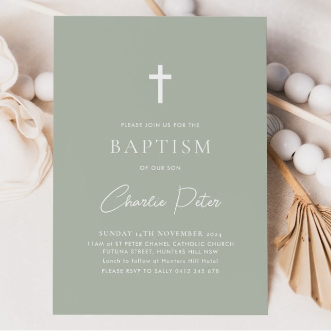 Invitation Sage moderne Garçons verts Croix Christening Baptê (Sage Green Boy's Baptism Invitation. Modern Christening Invitation.)