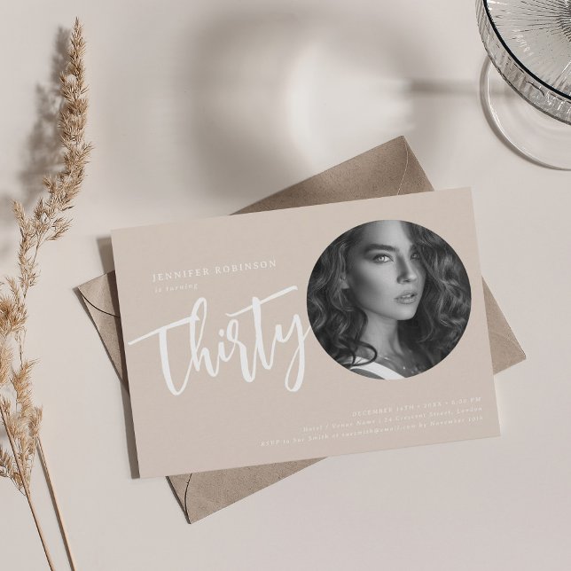 Invitation Script moderne Photo 30e anniversaire Champagne (Modern Script Photo 30th Birthday Party Champagne Invitation)