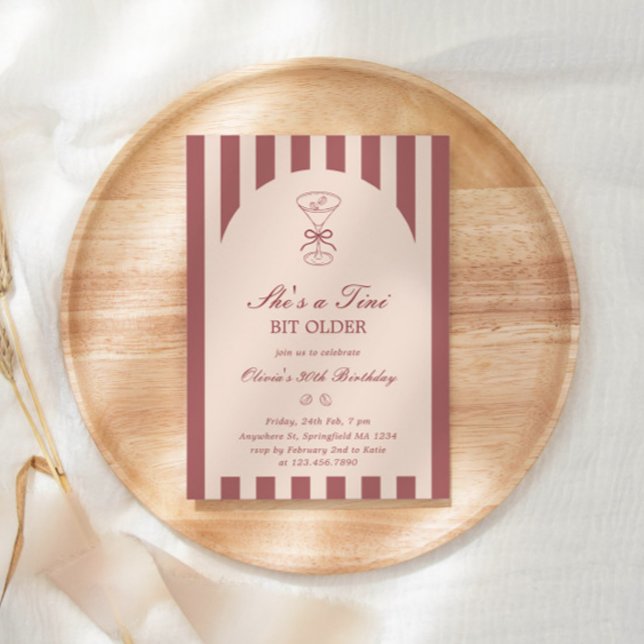 Invitation She's A Tini Bit Older Coffee Martini Birthday (Créateur téléchargé)