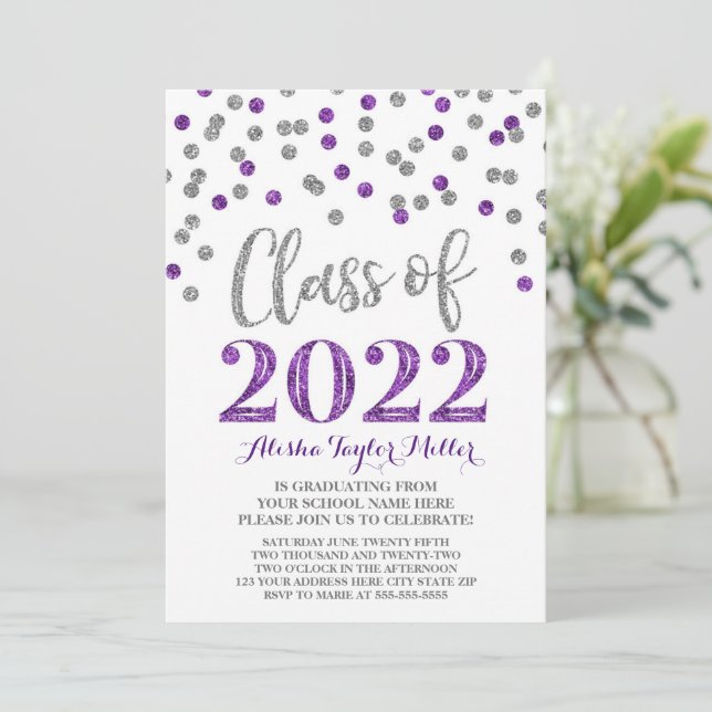 Invitation Silver Purple Confetti Graduation Party 2022 (Debout devant)