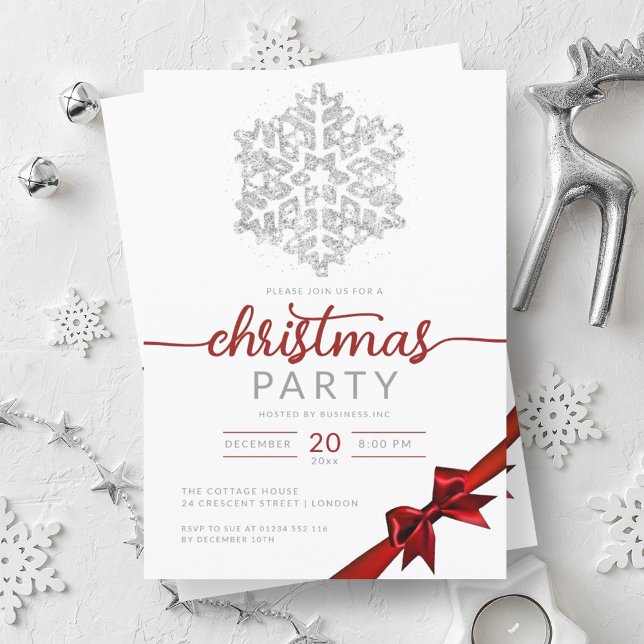 Invitation Silver Winter Parties scintillant Snowflake Compan (Silver Winter Glitter Snowflake Company Xmas Invitation)
