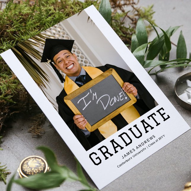 Invitation Simple Graduation Moderne Design Grad Party Photo (Créateur téléchargé)