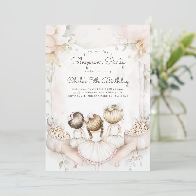 Invitation Sleepover Anniversaire Soirée cinéma Fille anniver (Debout devant)