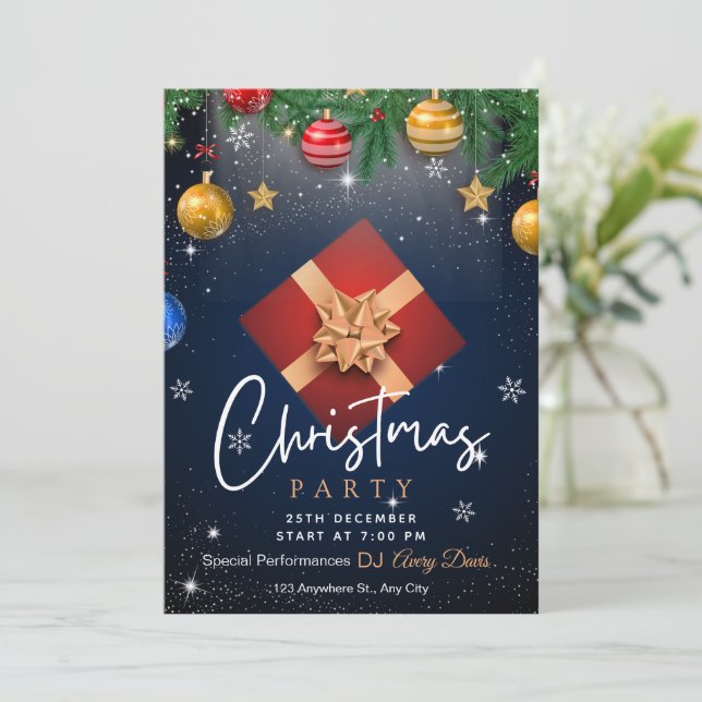 Invitation Soirée de Noël personnalisée en or et blanc (Debout devant)