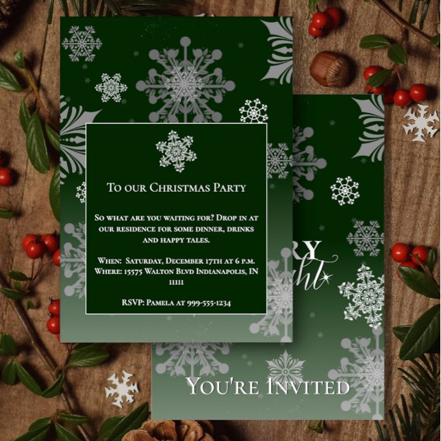 Invitation Soirée de Noël pour le joyeux vert et les flocons  (Green Merry and Bright Snowflakes Christmas Party Invitation)