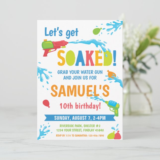 Invitation Soyez trempé Guerre de l'eau fête d'anniversaire,  (Debout devant)