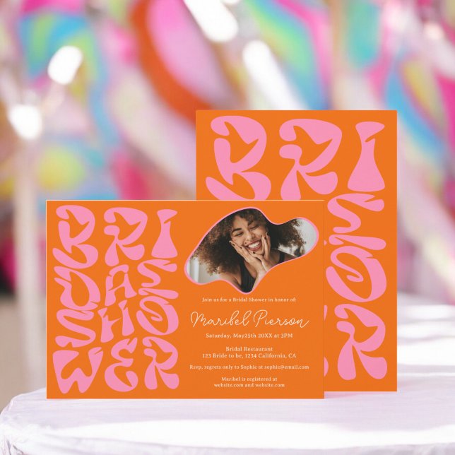 Invitation Super rétro Script orange Photo nuptiale (Groovy retro Script orange Photo bridal shower Invitation)