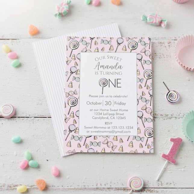 Invitation Sweet Little One Candy Thème 1er anniversaire (Cute Pink 1st Birthday Invitation Card for Baby Girl. Sweet One Candy Theme with Colorful Lollipop)
