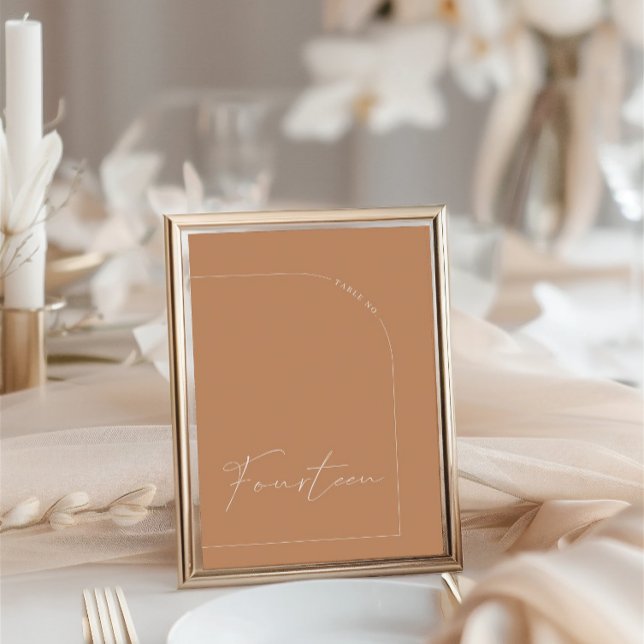 Invitation Tableau Boho simple Quatorze Mariages Numéro de ta (Simple Boho Rust Arch Table Fourteen Table Number)