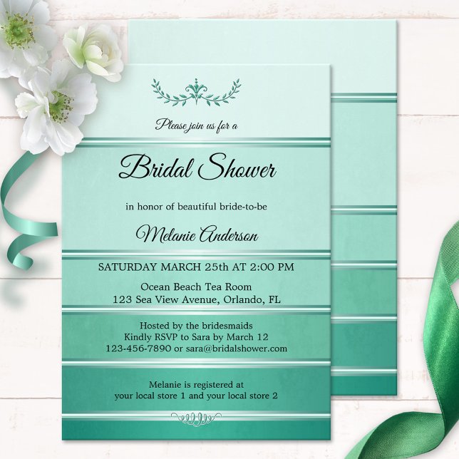 Invitation Tonalité verte argentée sur Fête des mariées toniq (Bridal shower invitation featuring a green striped tone on tone painted design with a silver lining)