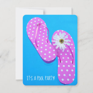 Invitation tongs flottants dans la piscine