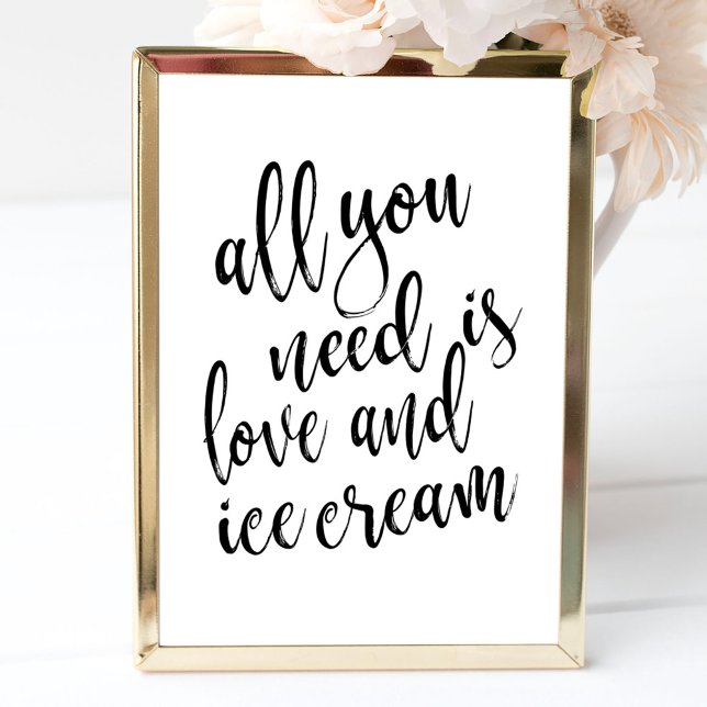 Invitation Tout ce dont vous avez besoin est amour et crème g (Créateur téléchargé)