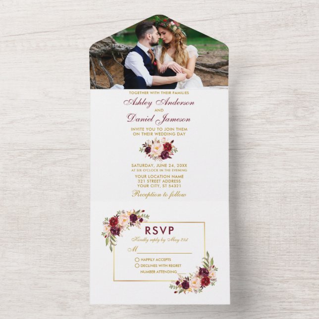 Invitation Tout En Un Aquarelle Floral Mariage photo Or Bourgogne (À l'intérieur)