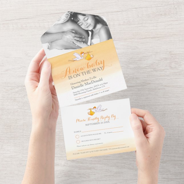 Invitation Tout En Un Baby shower livraison de cigogne aquarelle orange  (Déchirure)
