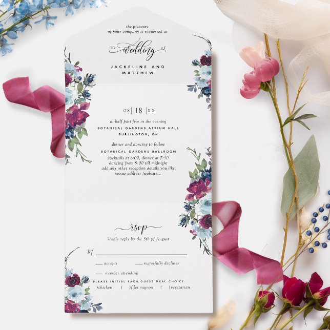 Invitation Tout En Un Berry, Bleu, Mariage Bourgogne avec Perforé RSVP (Créateur téléchargé)