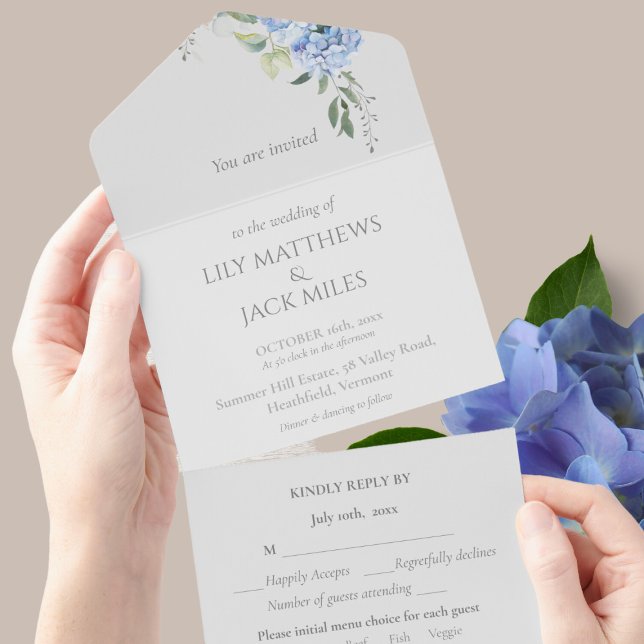 Invitation Tout En Un Chic Elegant Blue Periwinkle Hydrangea Floral RSVP (Créateur téléchargé)