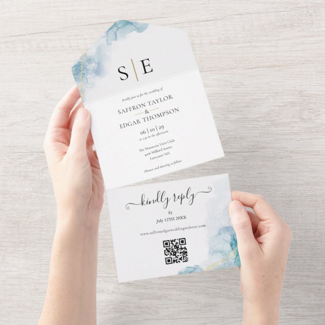 Invitation Tout En Un Chic Monogramme QR Code Mariage d'aquarelle bleu (Déchirure)