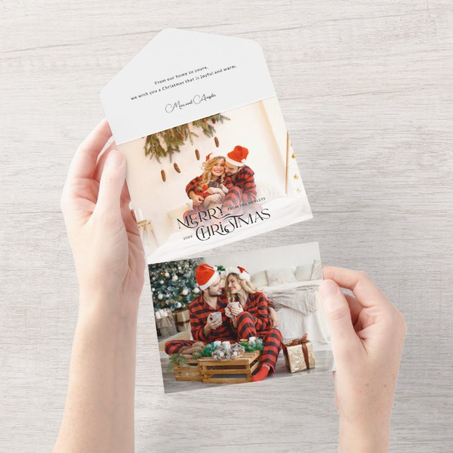 Invitation Tout En Un Cool Moderne Typographie de Noël Photo (Déchirure)