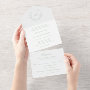 Invitation Tout En Un Couronne de monogramme vert sauge Mariage élégant