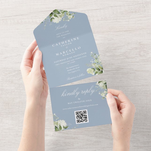 Invitation Tout En Un Dusty Blue Floral Greenery QR Code Mariage (Déchirure)