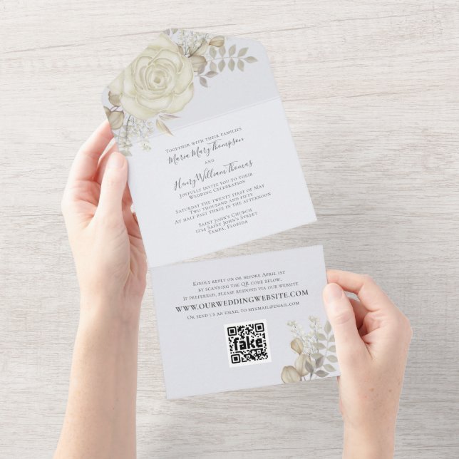 Invitation Tout En Un Elégant aquarelle florale Liquide ivoire QR Code (Déchirure)