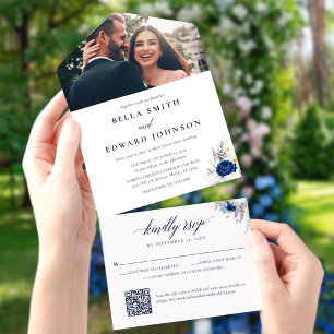 Invitation Tout En Un Elégant bleu blanc Fleurs Monogramme Mariage photo