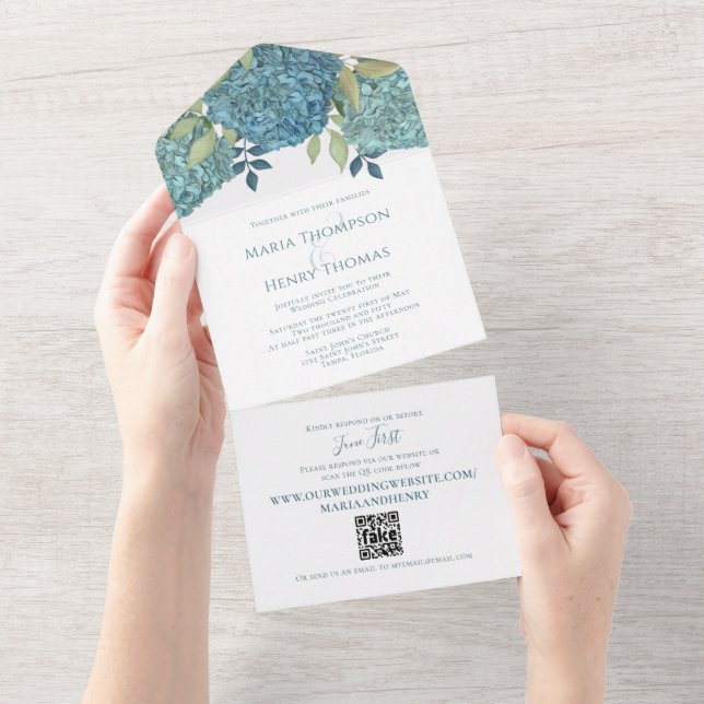 Invitation Tout En Un Elégant Mariage Floral Blue Hydrangeas QR Code (Déchirure)