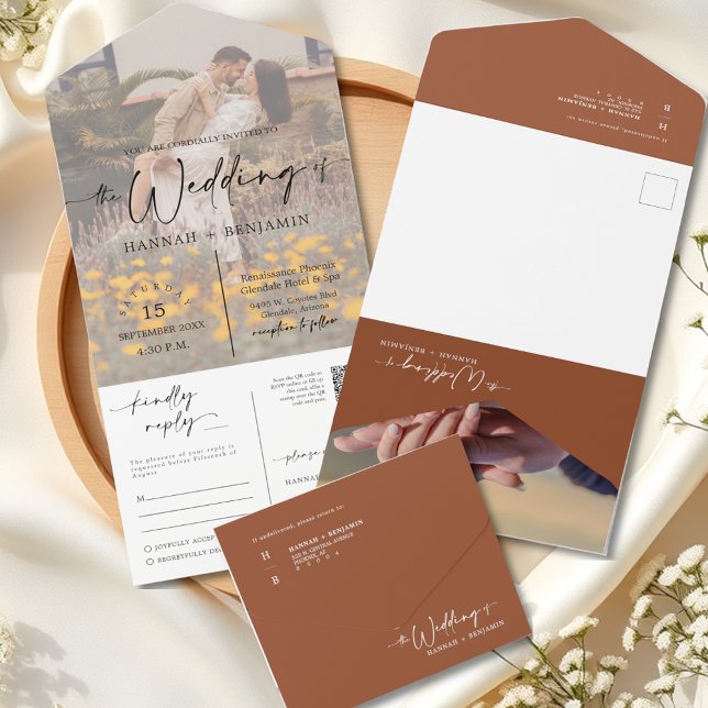 Invitation Tout En Un Élégante Terracotta moderne Boho Arch QR Code Phot (Créateur téléchargé)