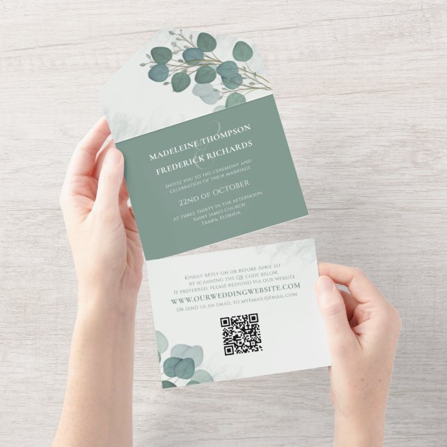 Invitation Tout En Un Eucalyptus moderne Élégant Foliage rustique Code Q (Déchirure)