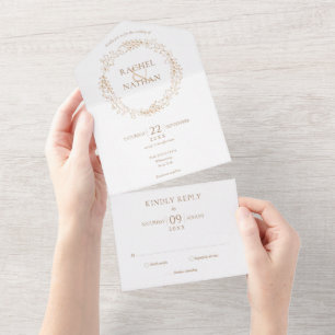 Invitation Tout En Un Faire couronne de laurier doré monogramme de maria