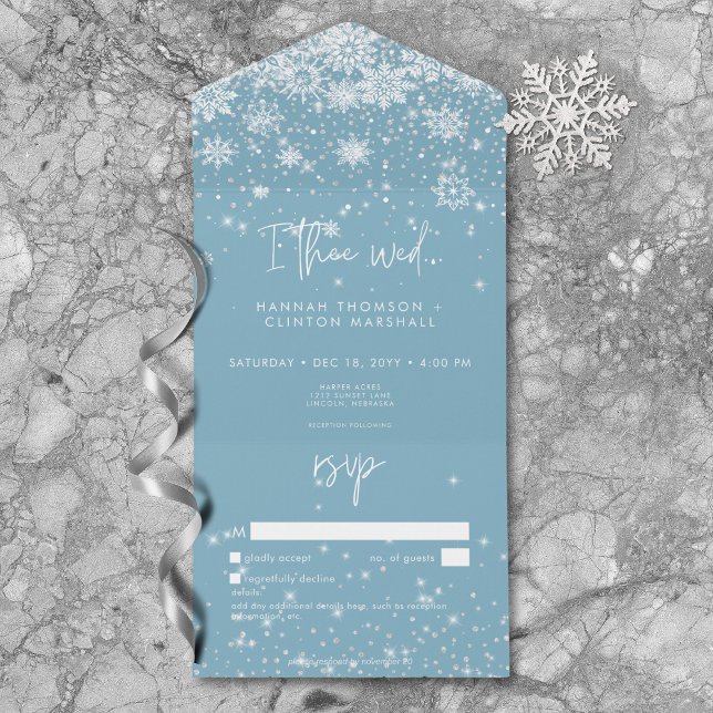 Invitation Tout En Un Flèche de neige blanche moderne Bleu Sans dîner (Modern White Sparkle Snowflakes Blue No Dinner All In One Invitation)