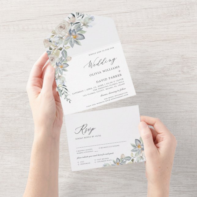 Invitation Tout En Un Flore bleu et blanc poussiéreux | Mariage (Déchirure)