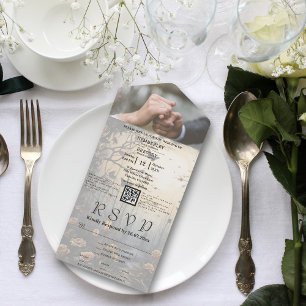 Invitation Tout En Un Forêt gothique foncée Floral QR Code Photo