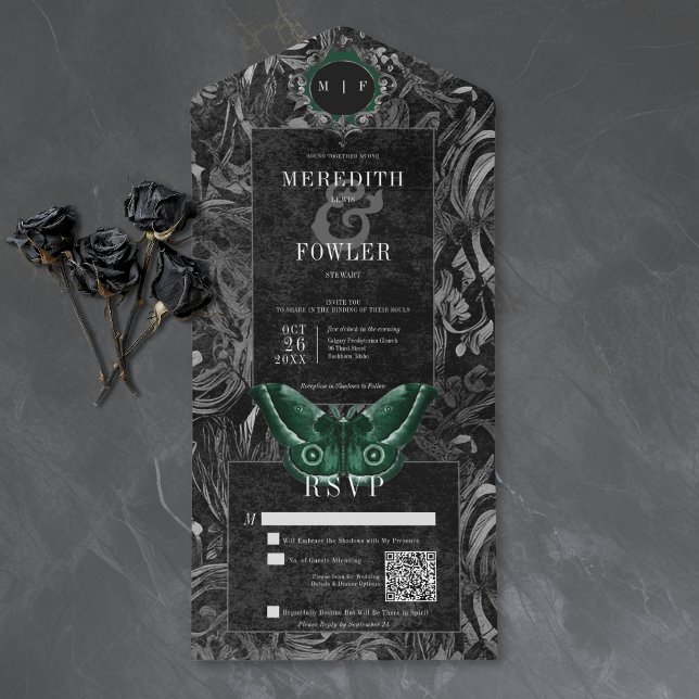 Invitation Tout En Un Gothic Black Green Filigree Moth QR Code Wedding (Créateur téléchargé)
