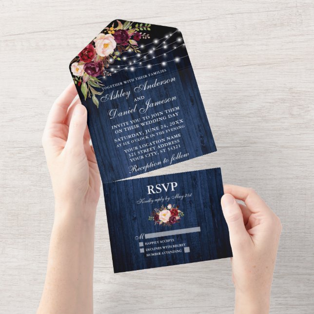 Invitation Tout En Un Lumières en bois bleu Mariage rustique (Déchirure)