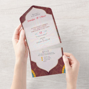 Invitation Tout En Un Mandalas sur un arrière - plan Maroon