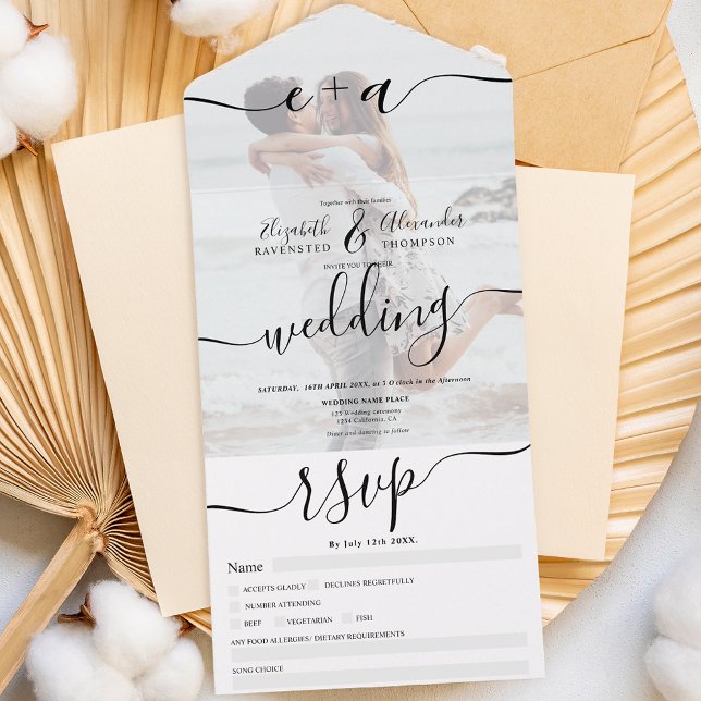 Invitation Tout En Un Mariage du script des initiales en noir blanc (Créateur téléchargé)