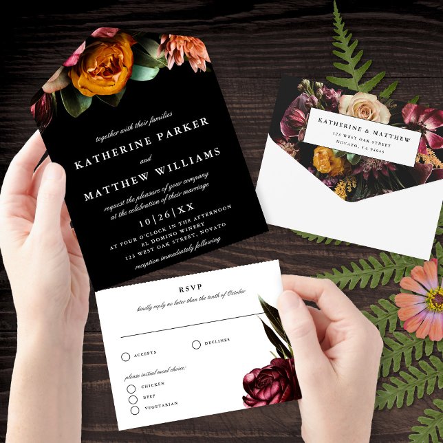 Invitation Tout En Un Mariage noir foncé + Moody élégant Floral (Créateur téléchargé)