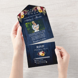 Invitation Tout En Un Mariage rustique Bleu Bois Lumières Florales Photo