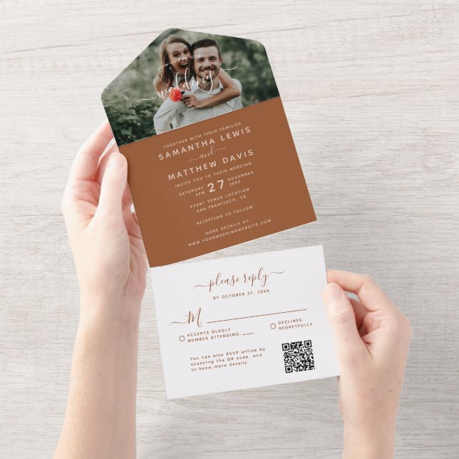 Invitation Tout En Un Mariage Terracotta avec option de réponse QR Code (Déchirure)